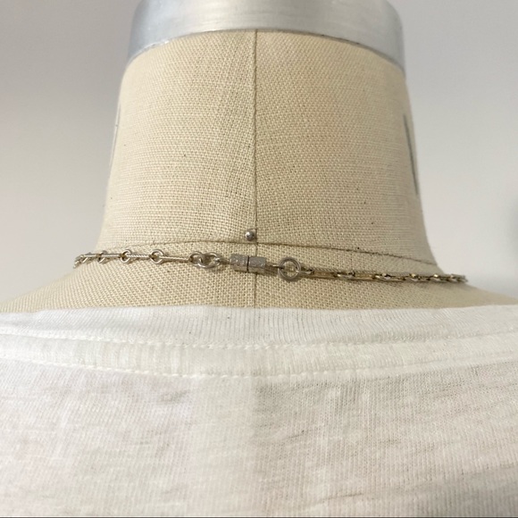 Vintage Goldtone Chain Choker Necklace - Picture 4 of 4